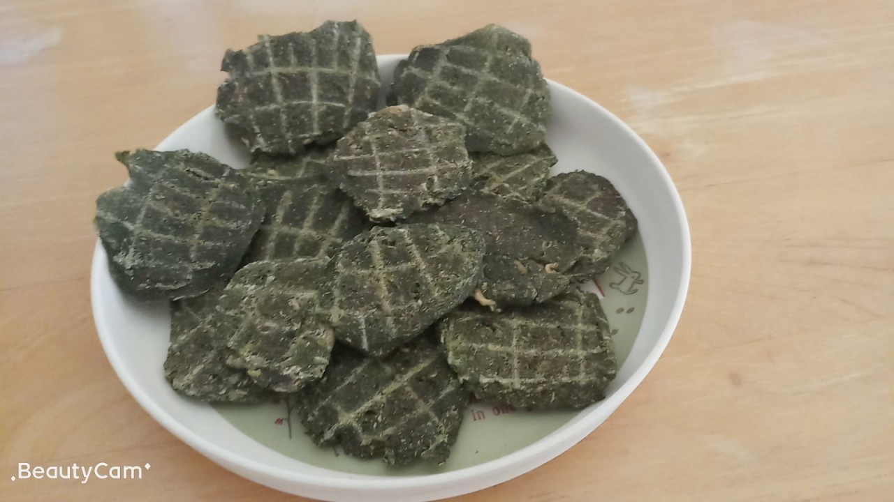 Pets Wonderland - 风乾羽衣甘蓝无激素鸡肉饼 (落单后新觧制作 制作需时約7日)